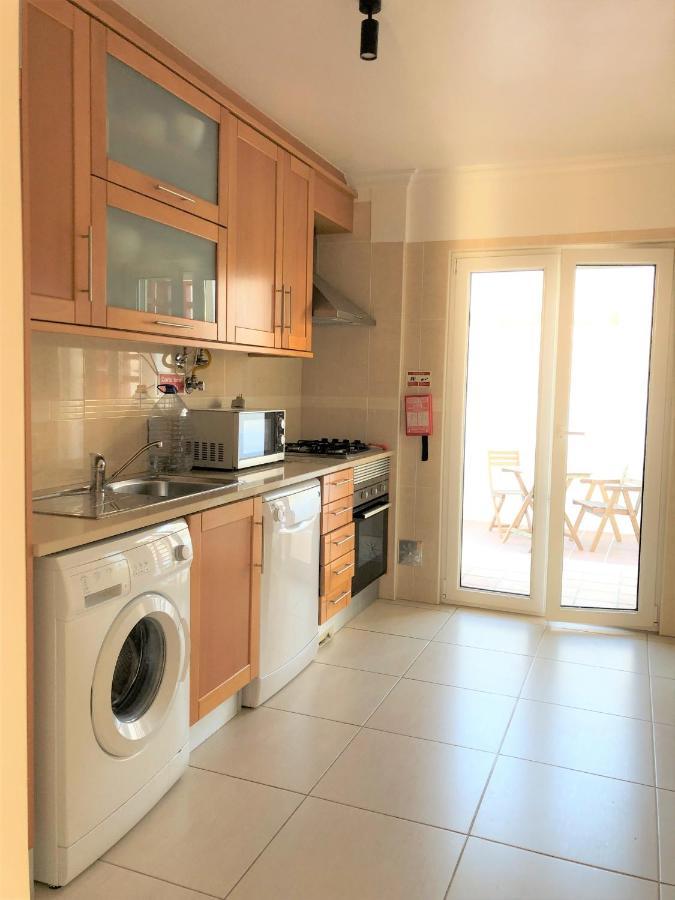 Sea Avenue House - Center Baleal - Surfboard Included Apartment Ferrel  Exterior photo