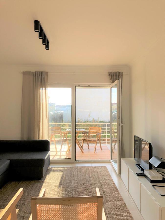 Sea Avenue House - Center Baleal - Surfboard Included Apartment Ferrel  Exterior photo
